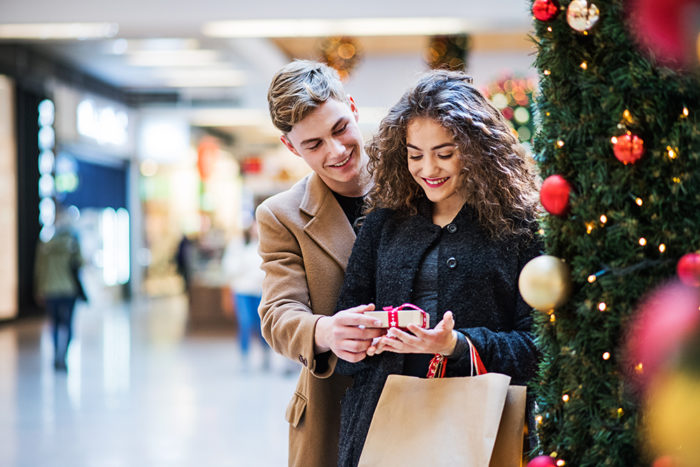 Costume Jewelry: which piece of jewelry to choose to give to your girlfriend?