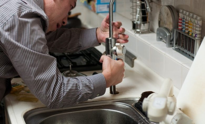 How Does A Plumber's Unblocking Intervention Work In Ivry?