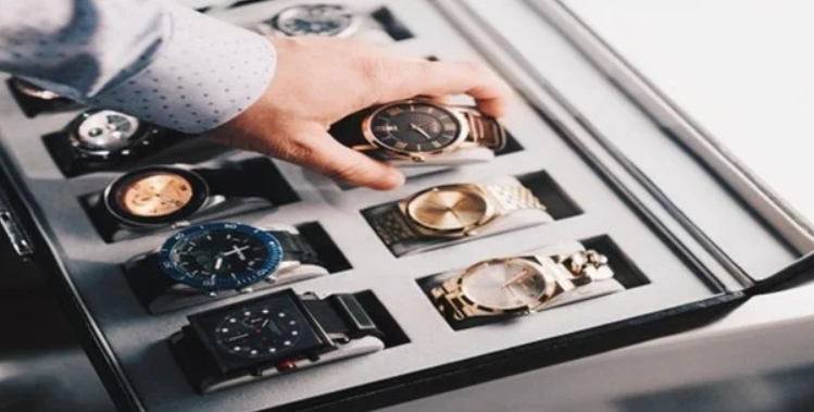 Luxury watches: the 5 most beautiful models