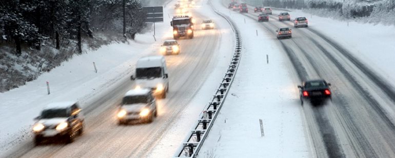 Going skiing: remember to prepare your car for the trip